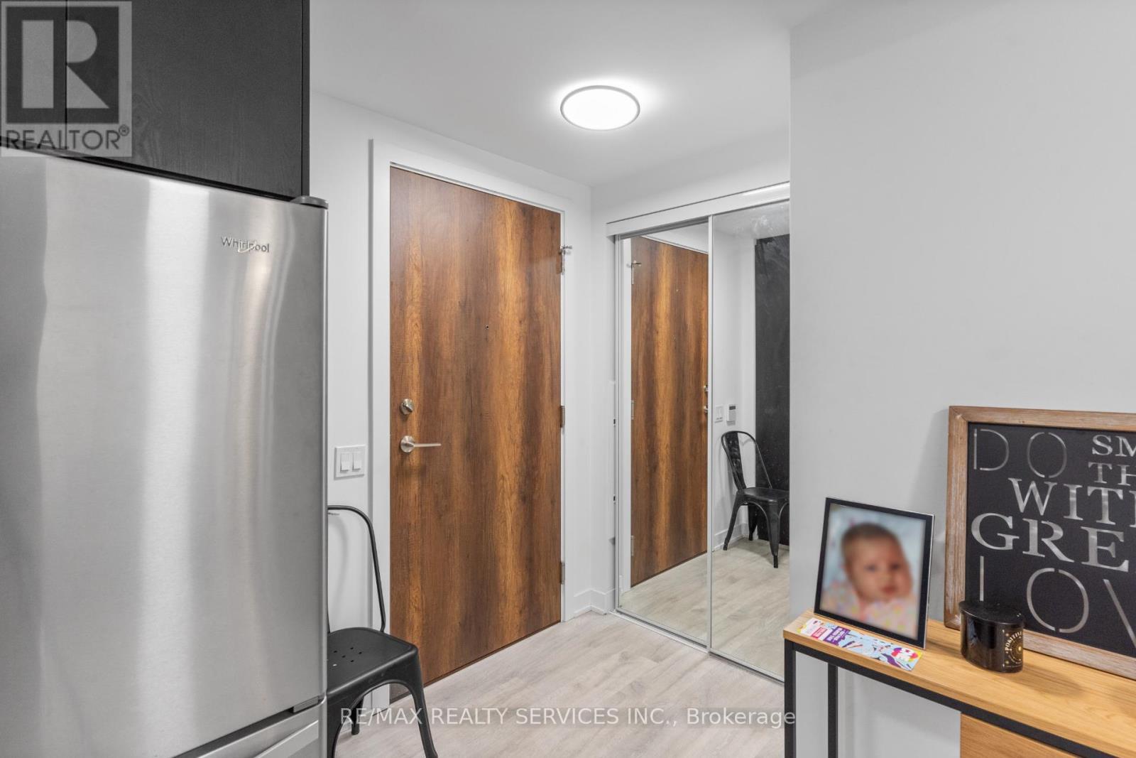 115 - 251 Manitoba Street, Toronto, ON