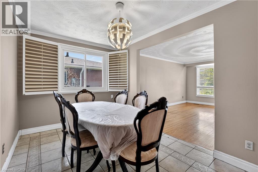 128 Hadeland Avenue, Hamilton, ON