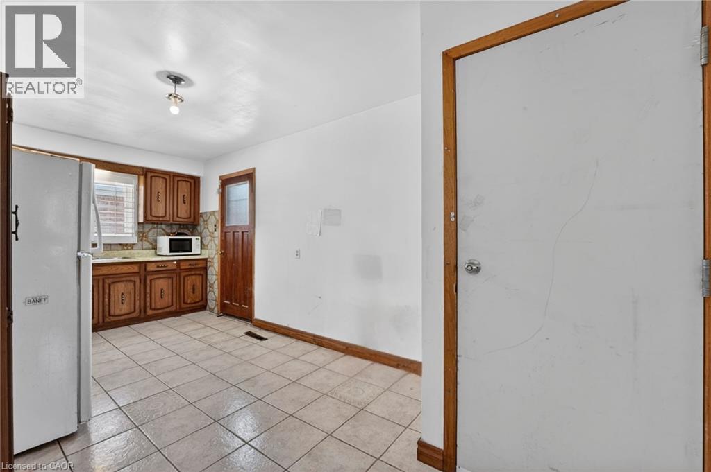 128 Hadeland Avenue, Hamilton, ON
