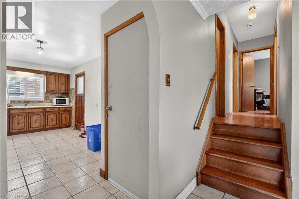 128 Hadeland Avenue, Hamilton, ON