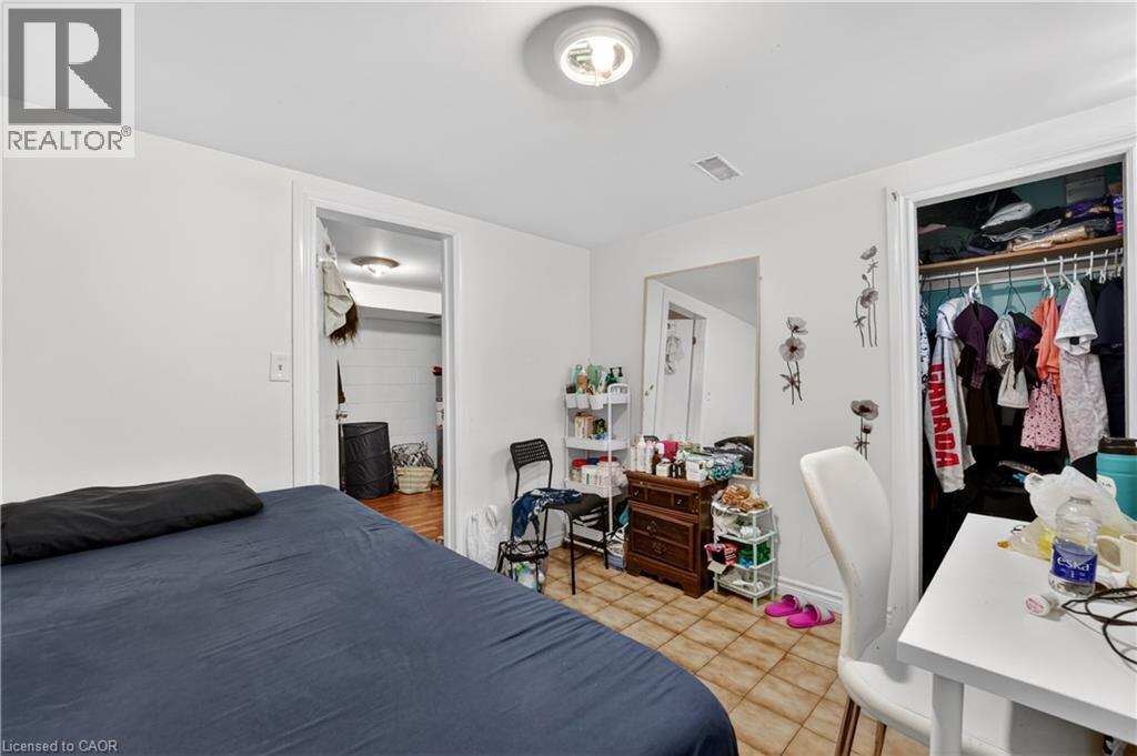 128 Hadeland Avenue, Hamilton, ON