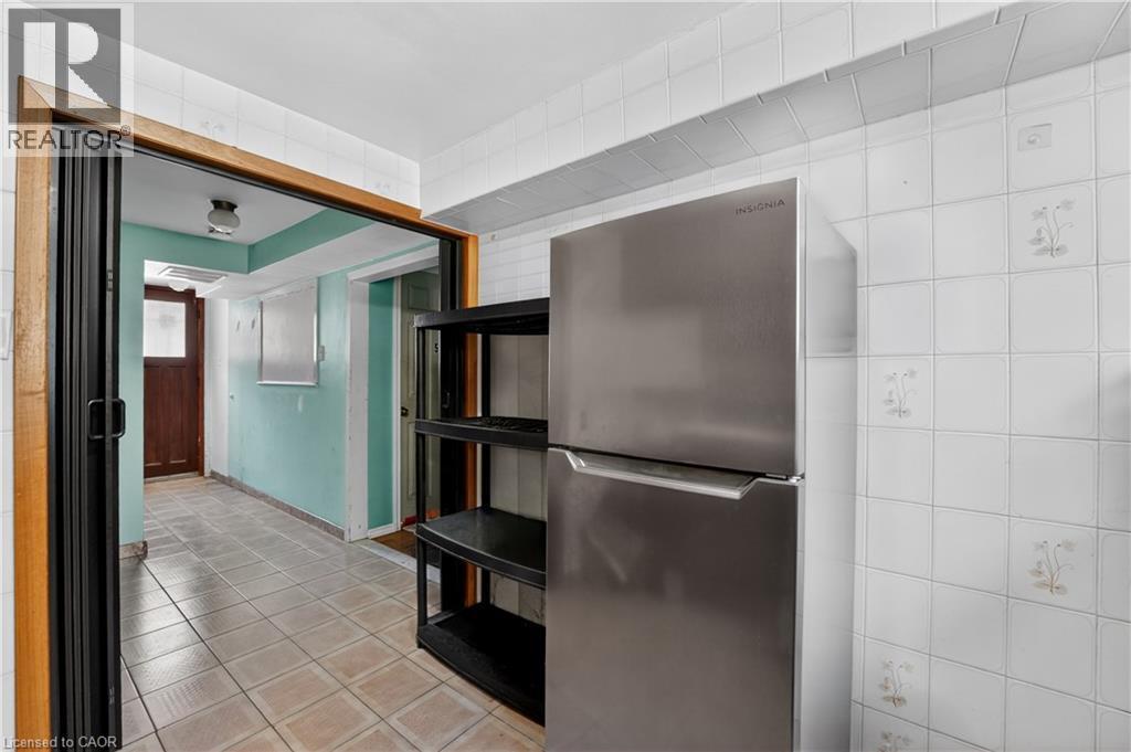 128 Hadeland Avenue, Hamilton, ON