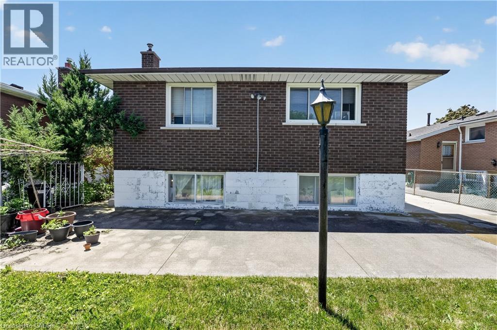 128 Hadeland Avenue, Hamilton, ON