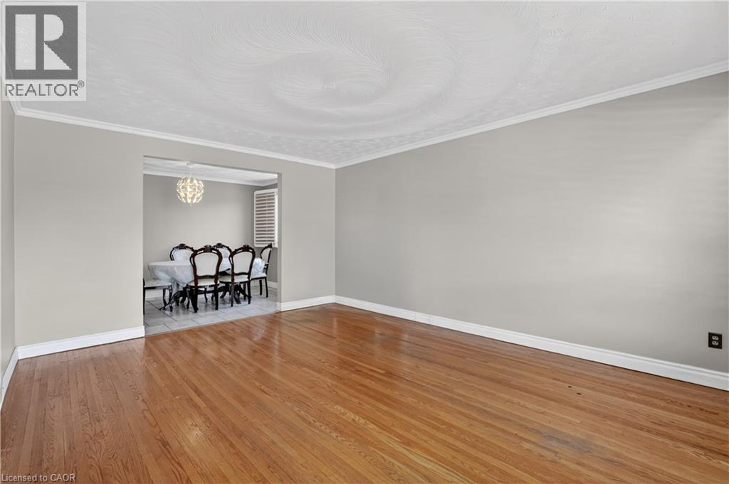 128 Hadeland Avenue, Hamilton, ON