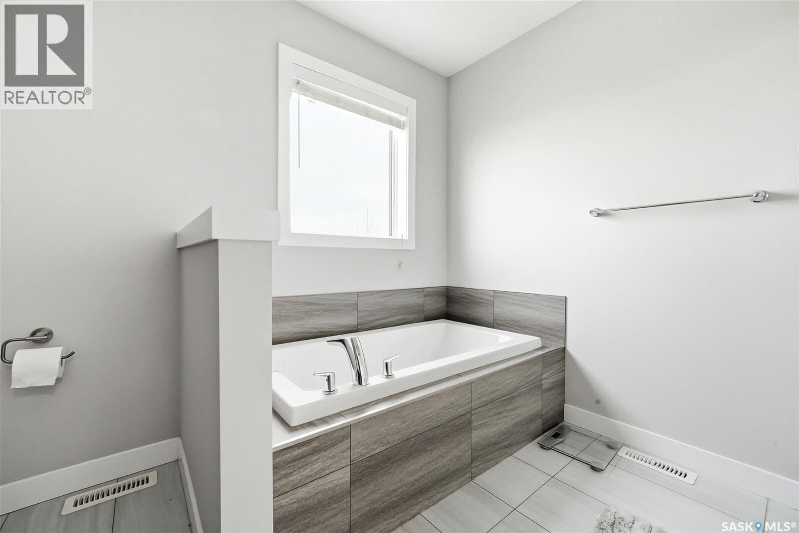 7944 Barley Crescent, Regina, SK