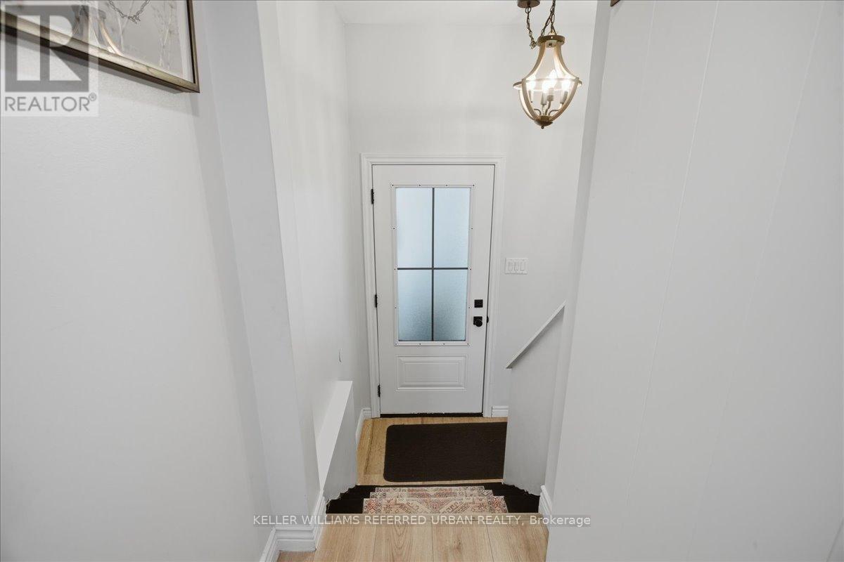 5304 County Rd 9 Road, Clearview, ON