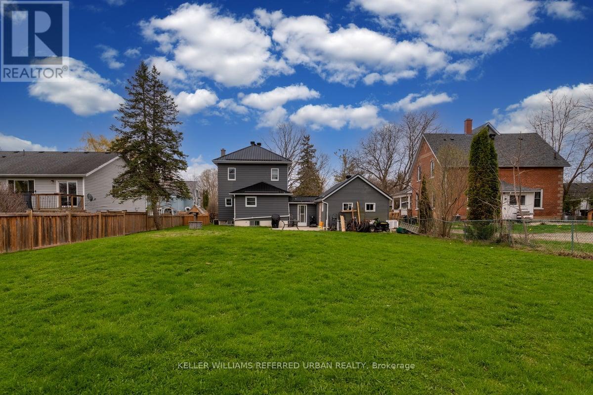 5304 County Rd 9 Road, Clearview, ON