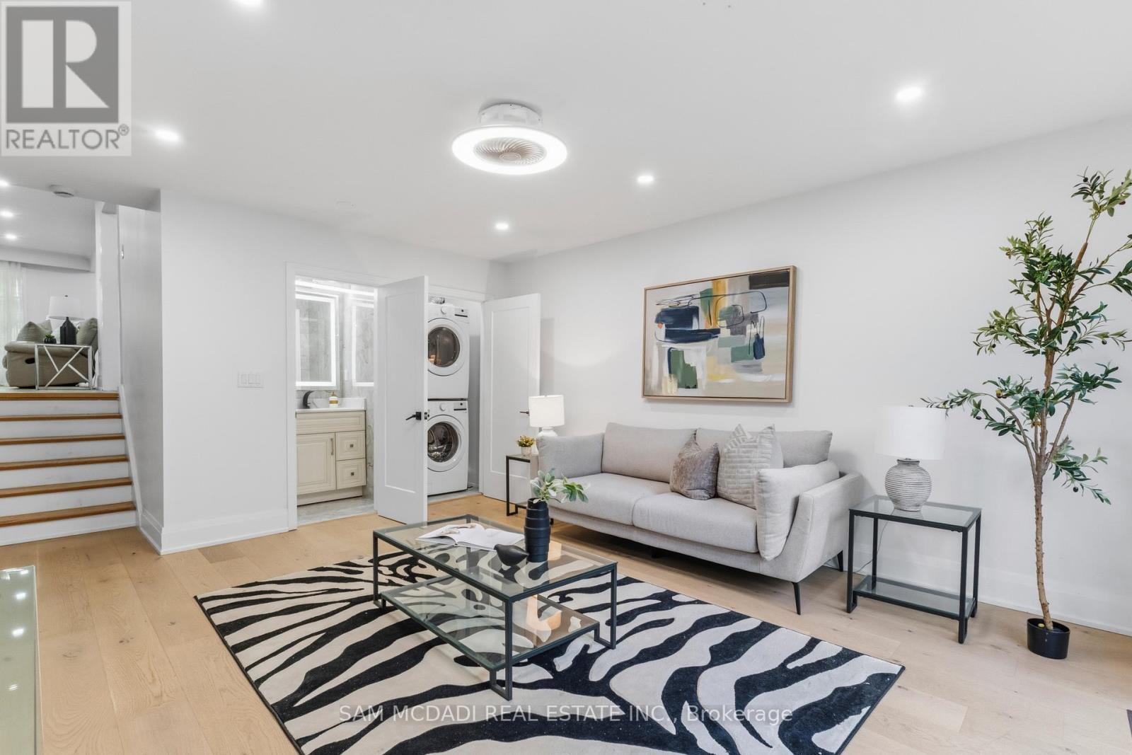 63 Maplewood Road, Mississauga, ON