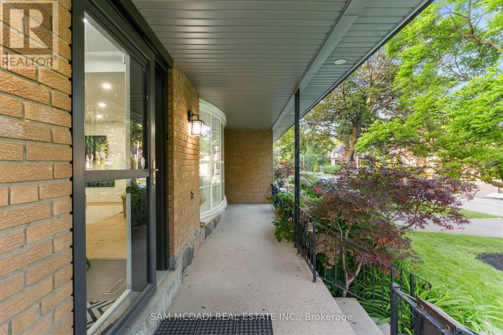 63 Maplewood Road, Mississauga, ON