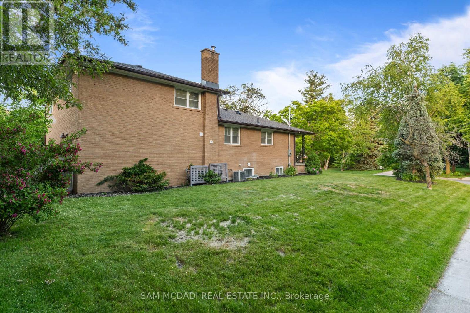 63 Maplewood Road, Mississauga, ON