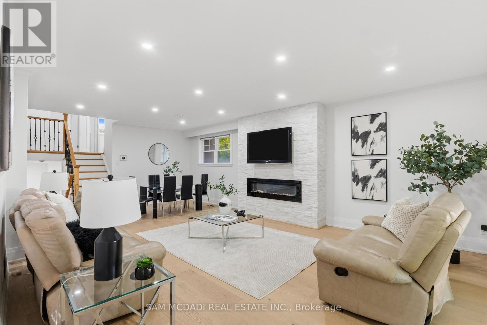 63 Maplewood Road, Mississauga, ON