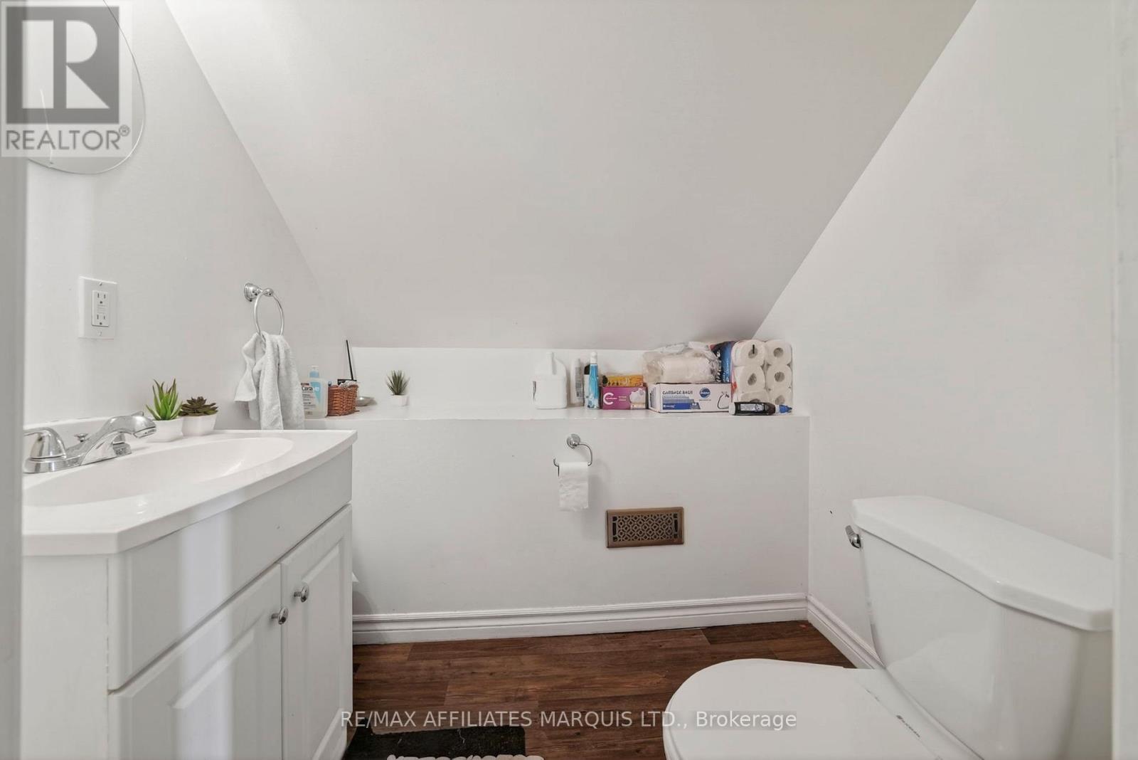 117 Sixth Street W, Cornwall, ON