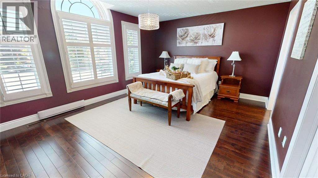 39 Falcon Court, Cambridge, ON