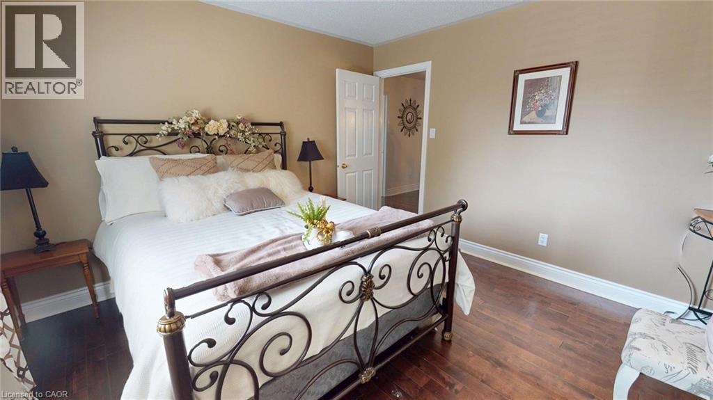 39 Falcon Court, Cambridge, ON