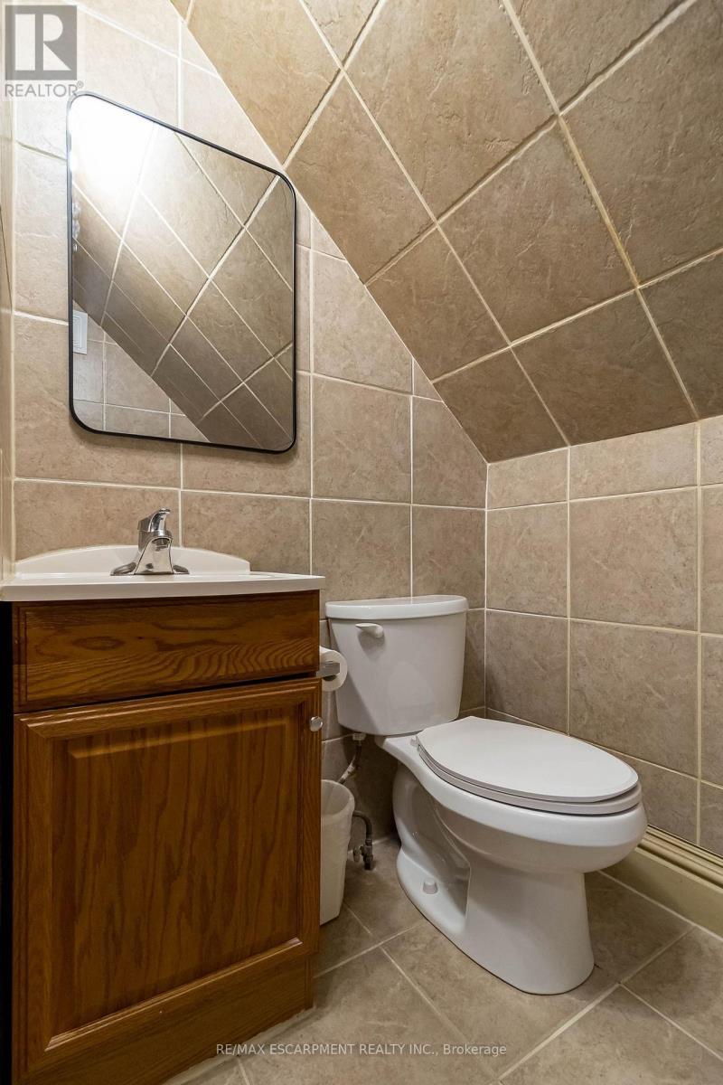 3rd Floor Bathroom 2pc - 82 Burris Street, Hamilton, ON