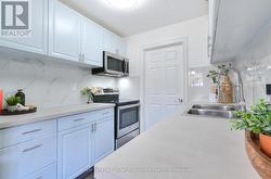 2 - 540 MARY STREET E Whitby (Downtown Whitby), ON L1N 2R1