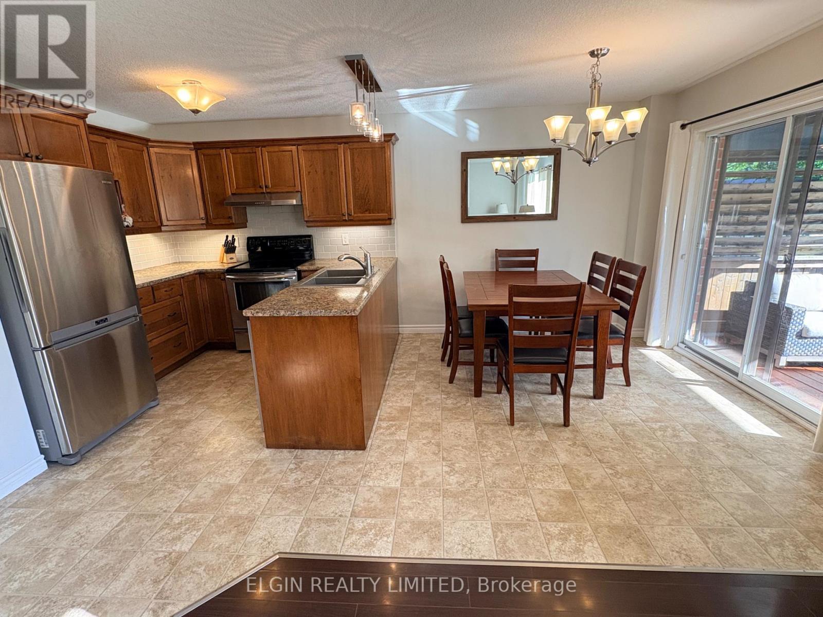 44 Peach Tree Boulevard, St. Thomas, ON