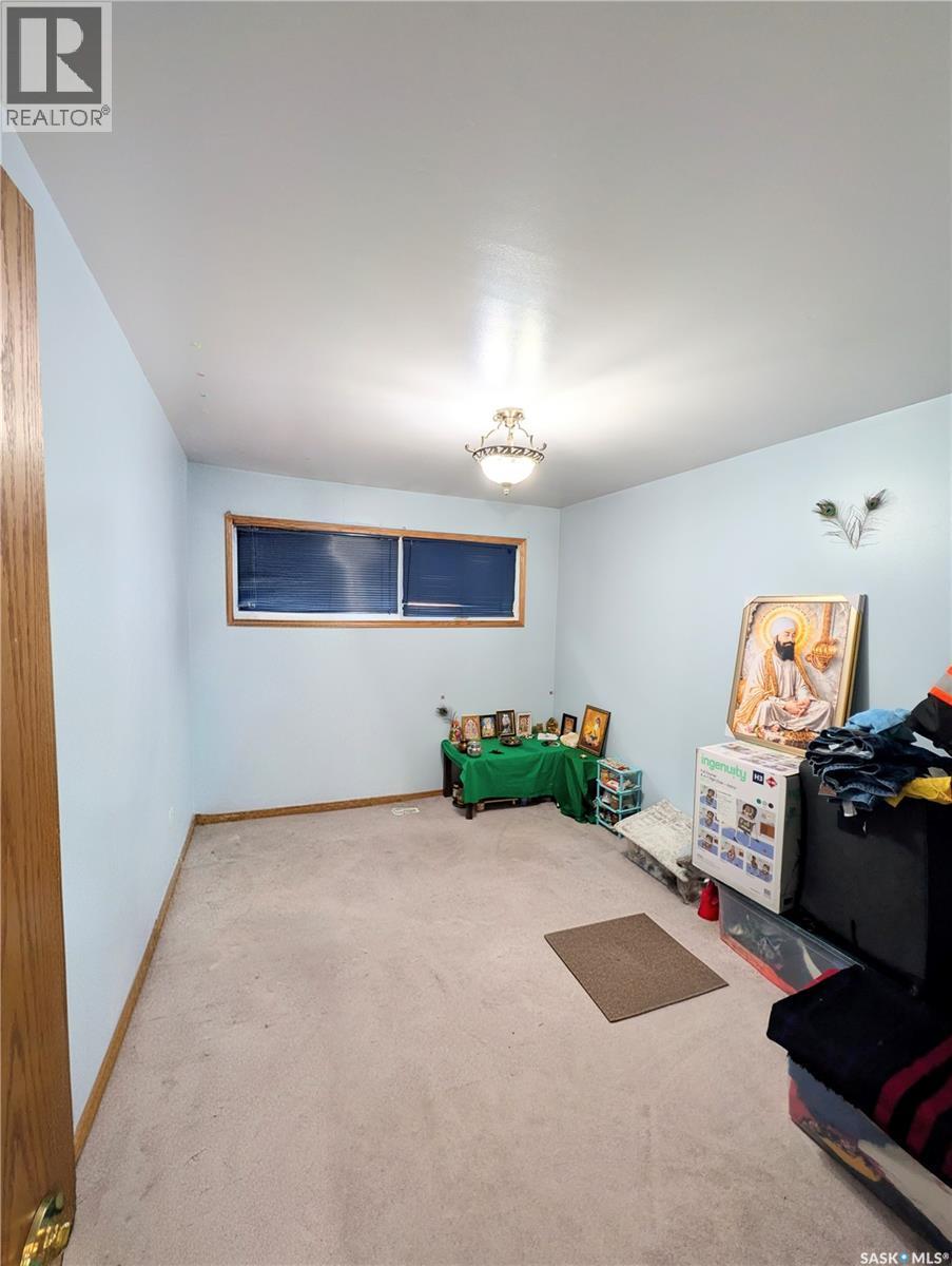 350 Begg Street W, Swift Current, SK