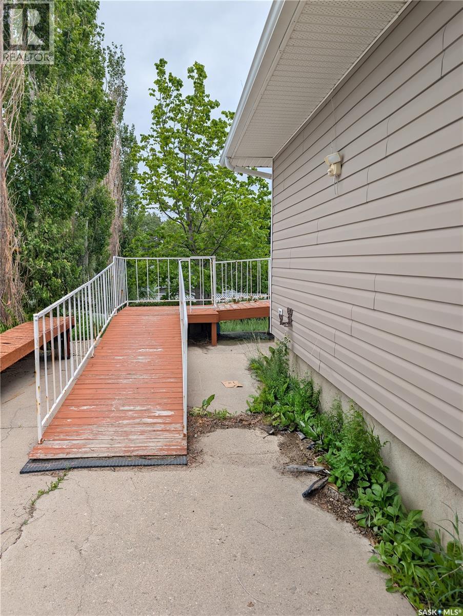 350 Begg Street W, Swift Current, SK