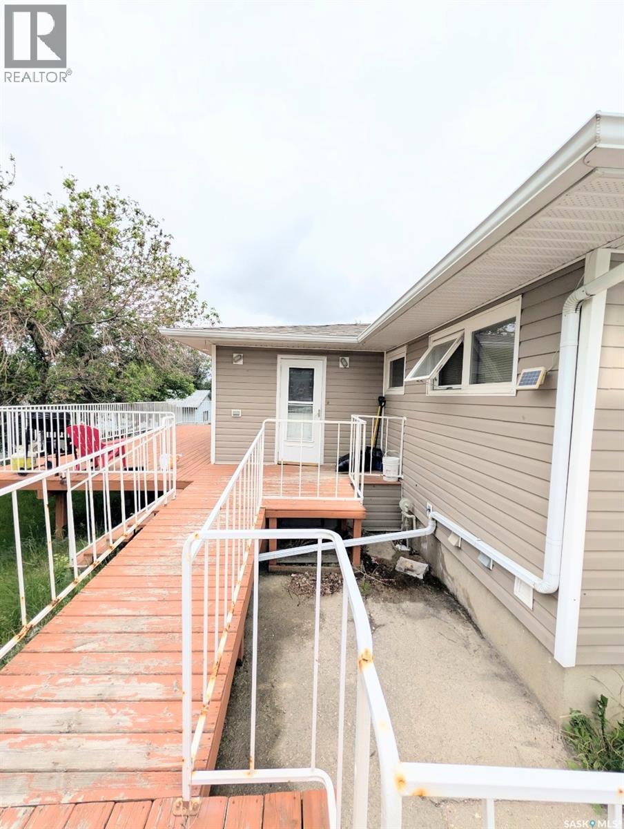 350 Begg Street W, Swift Current, SK