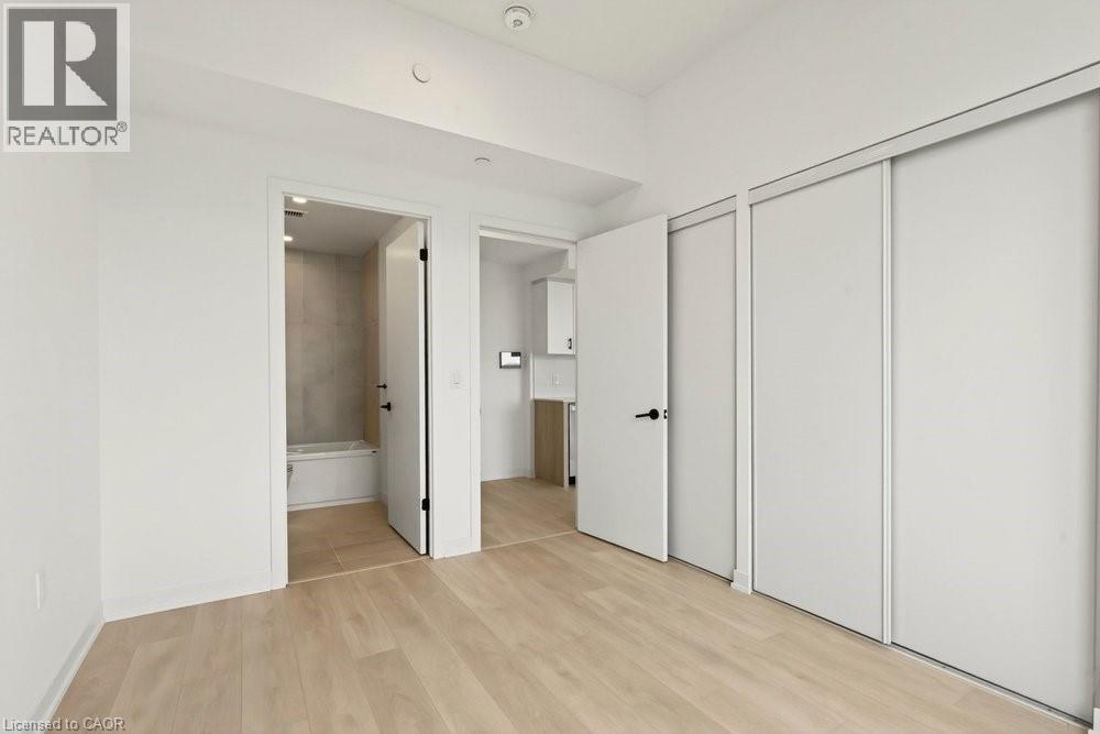 4878 Powers Common Unit# 320, Burlington, ON