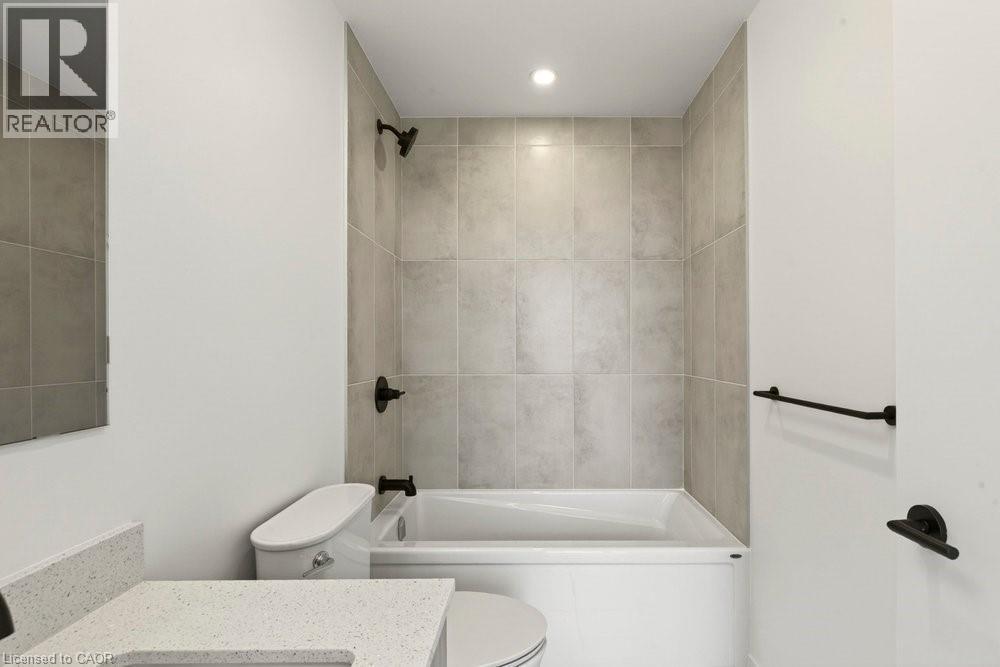 4878 Powers Common Unit# 320, Burlington, ON