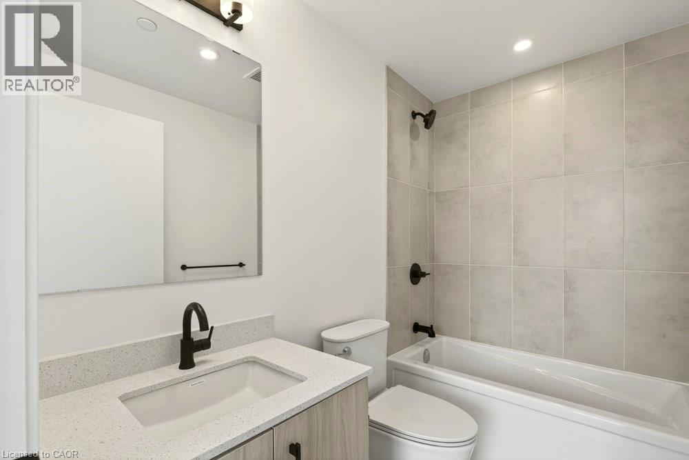 4878 Powers Common Unit# 320, Burlington, ON