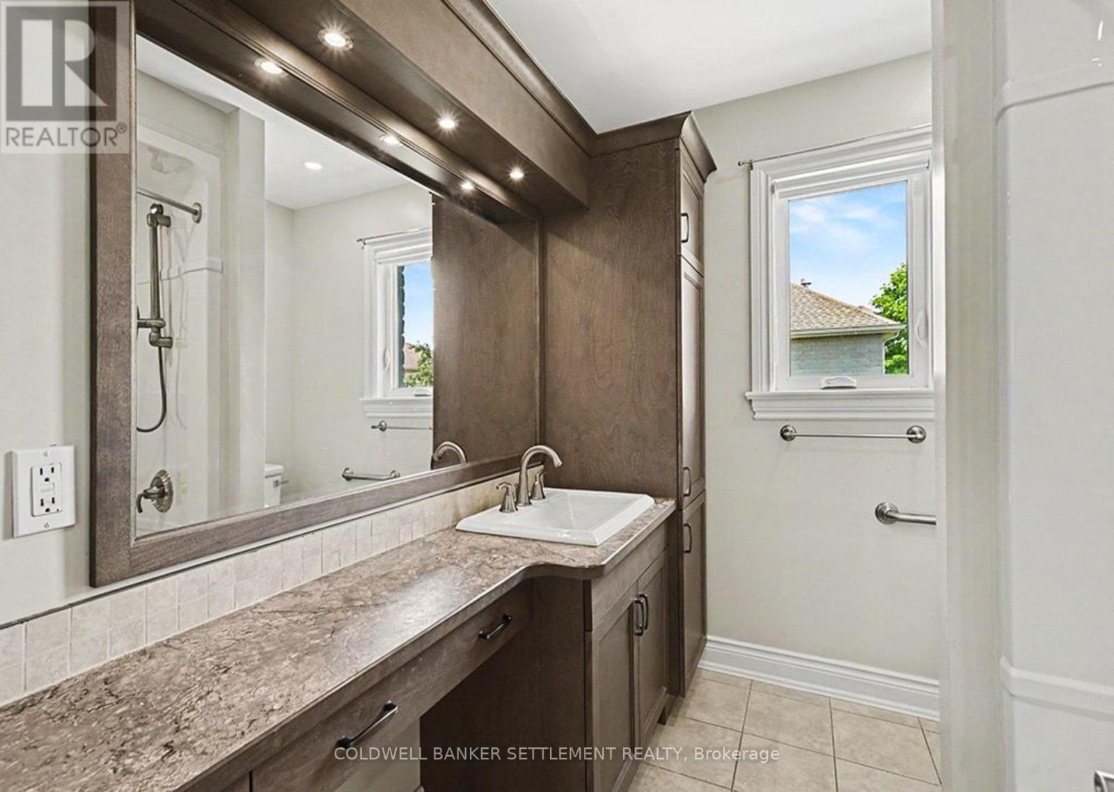 112 Mac Campbell Drive, Perth, ON