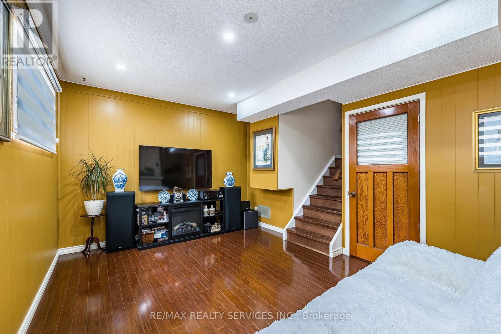 5 Wikander Way, Brampton, ON