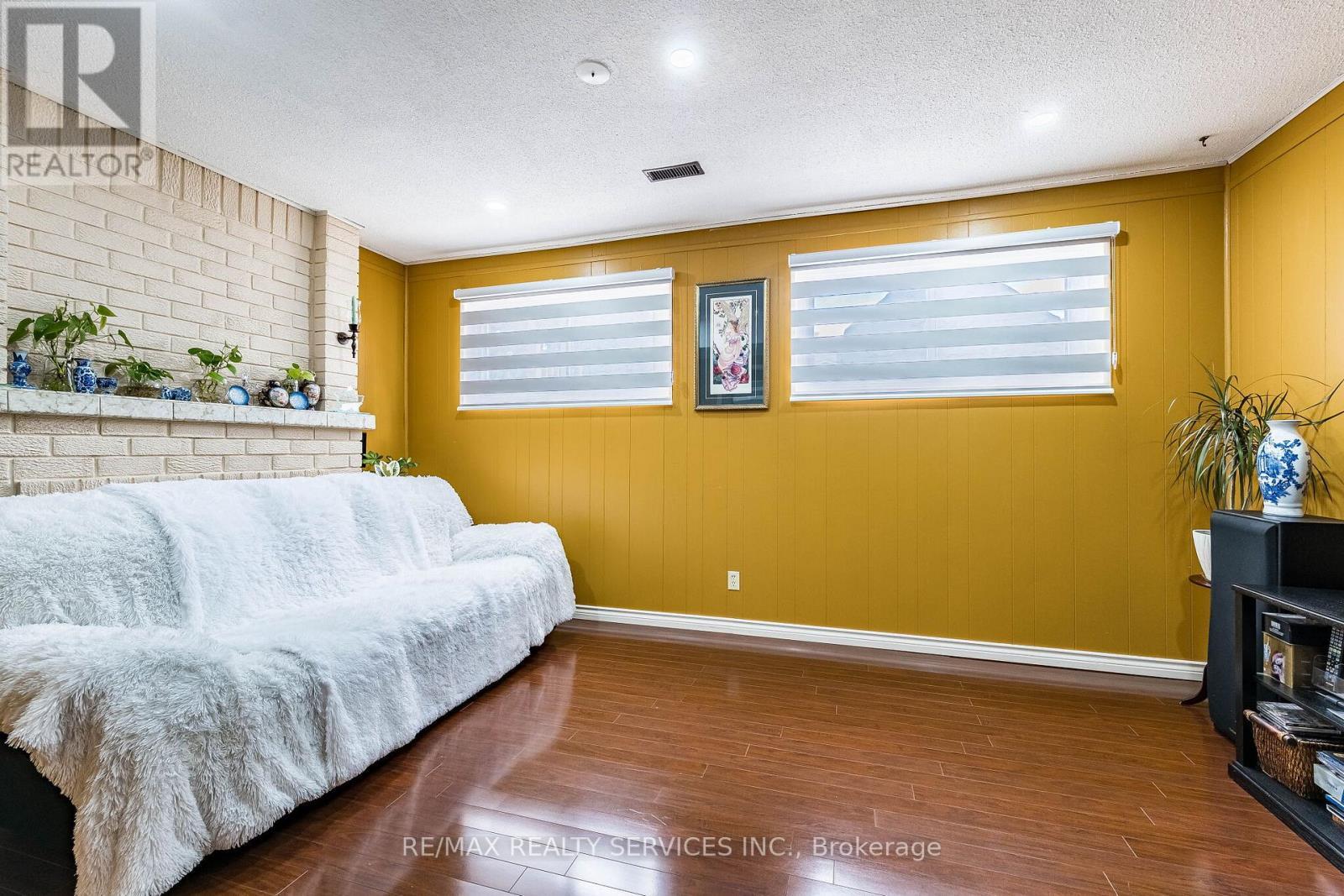 5 Wikander Way, Brampton, ON
