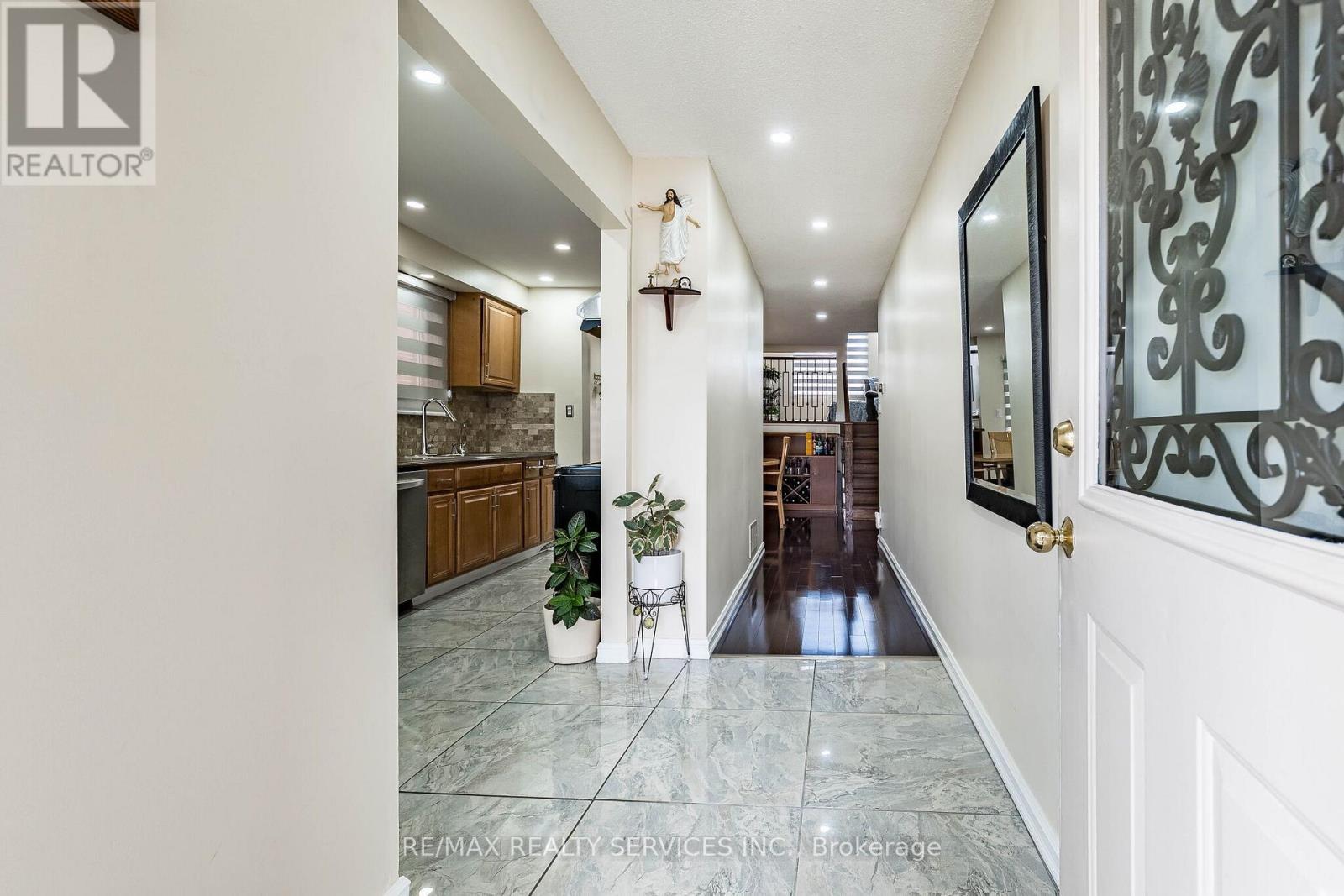 5 Wikander Way, Brampton, ON