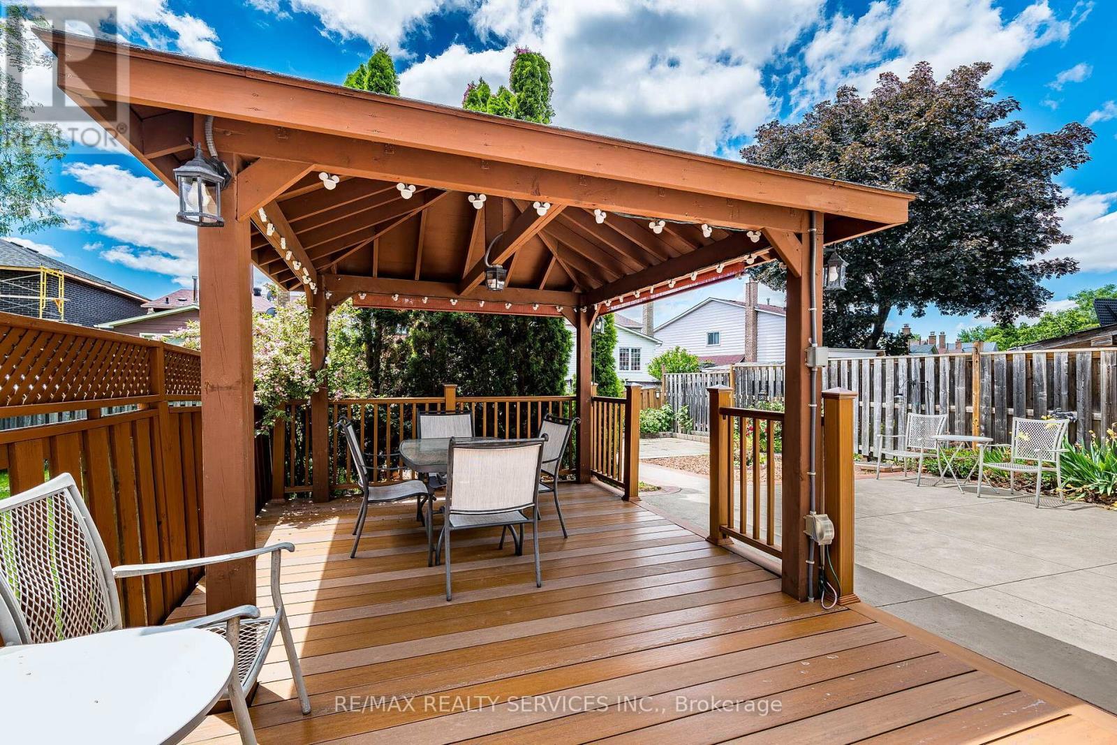5 Wikander Way, Brampton, ON
