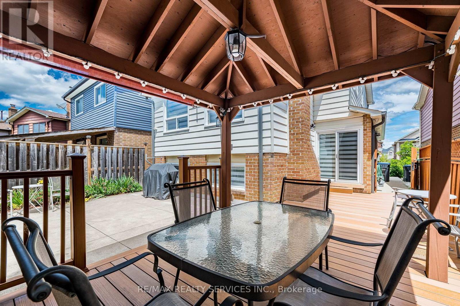5 Wikander Way, Brampton, ON