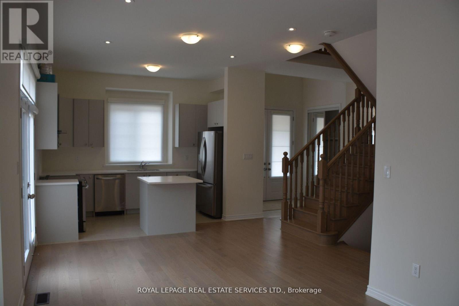 3934 Koenig Road, Burlington, ON