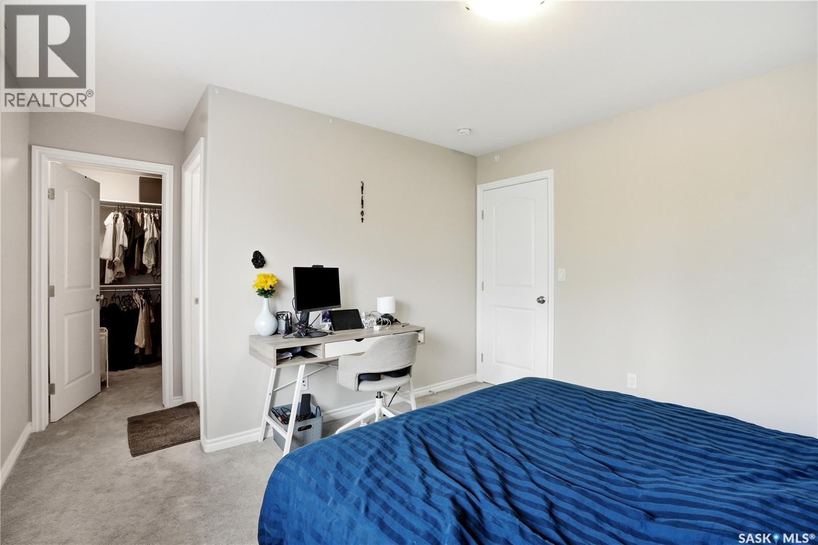 302 Dickson Crescent, Saskatoon, SK