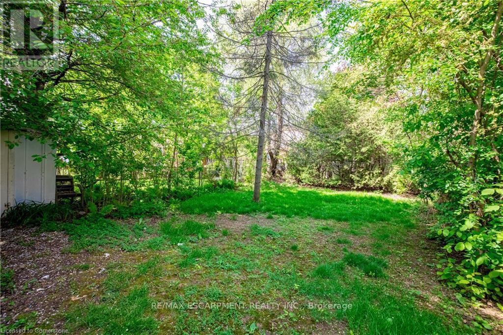 136 Glen Road, Hamilton, ON