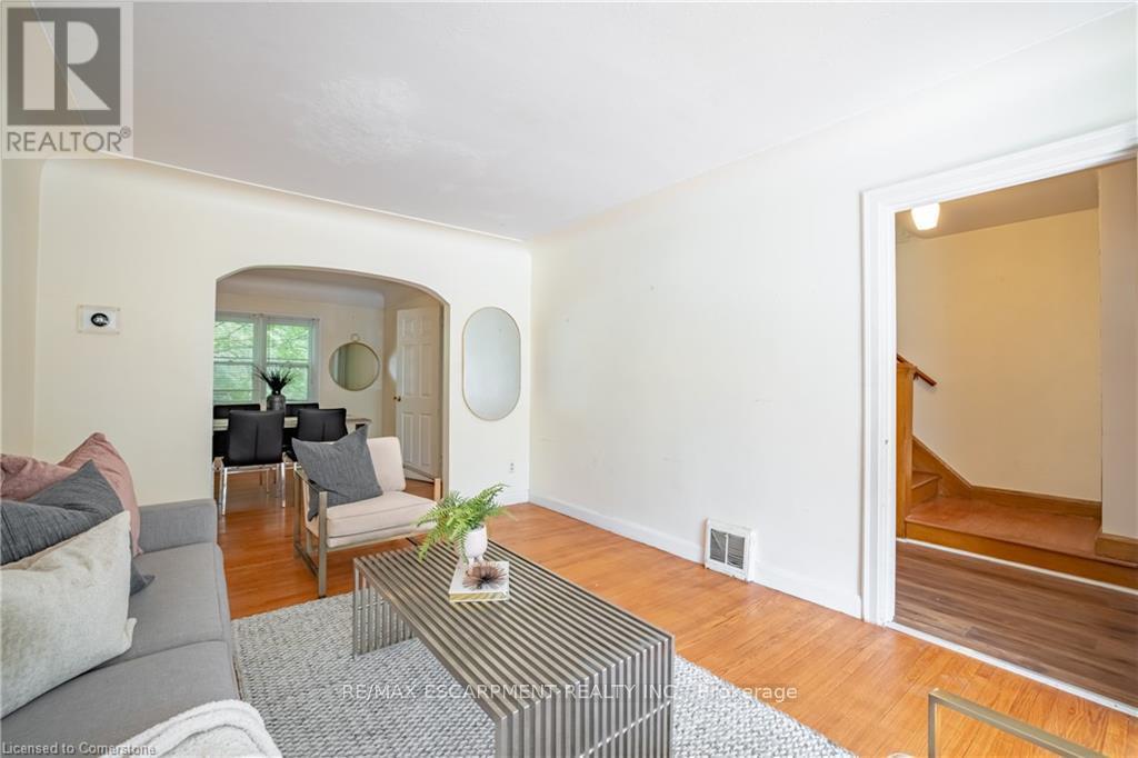 136 Glen Road, Hamilton, ON