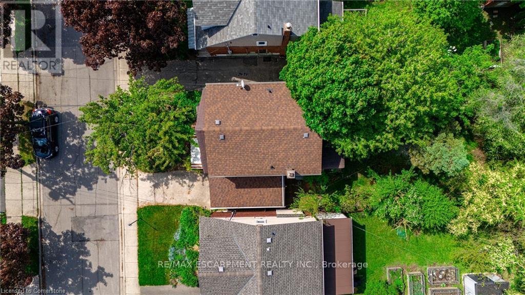 136 Glen Road, Hamilton, ON