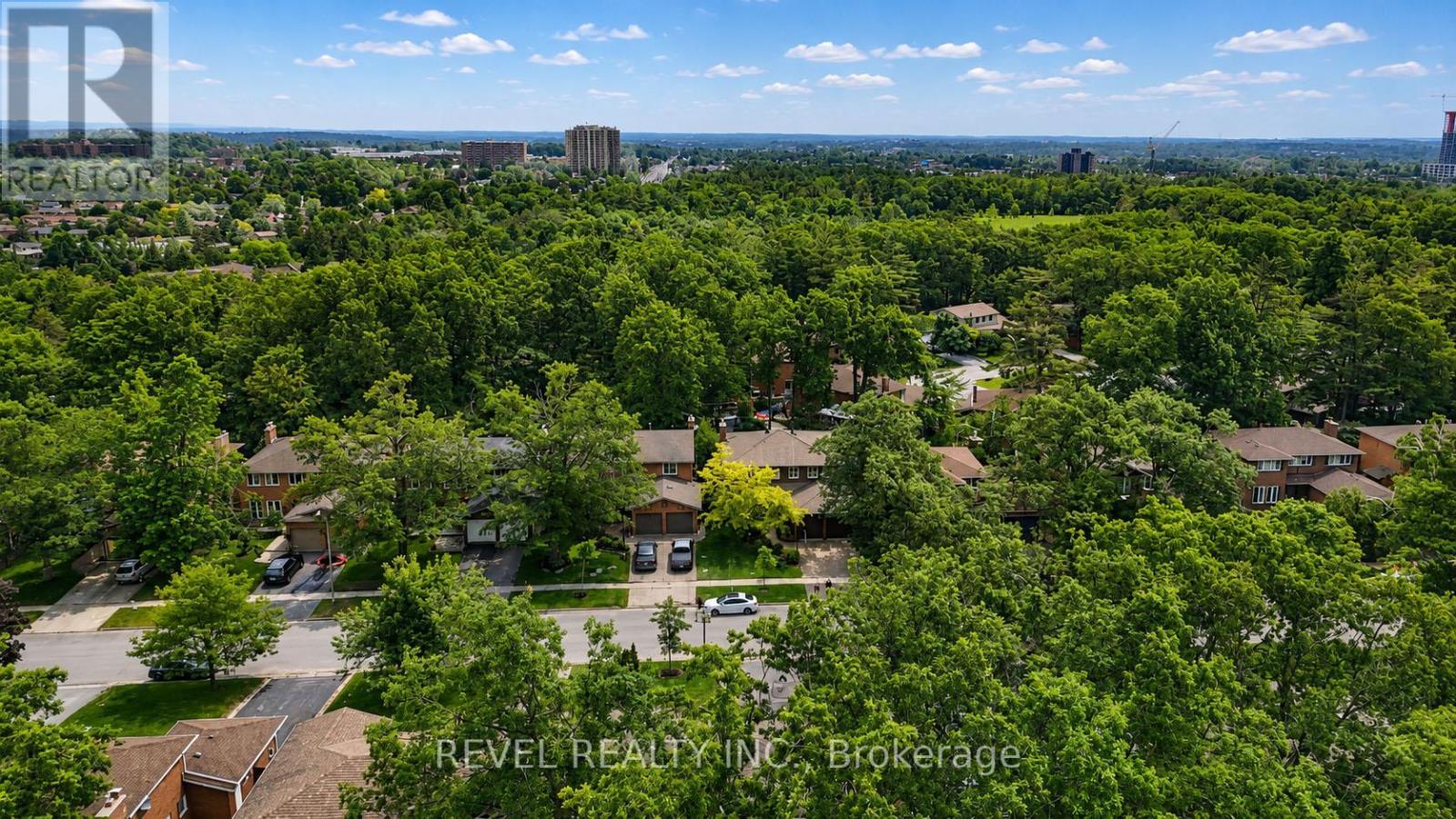 53 Oakridge Drive, Barrie, ON