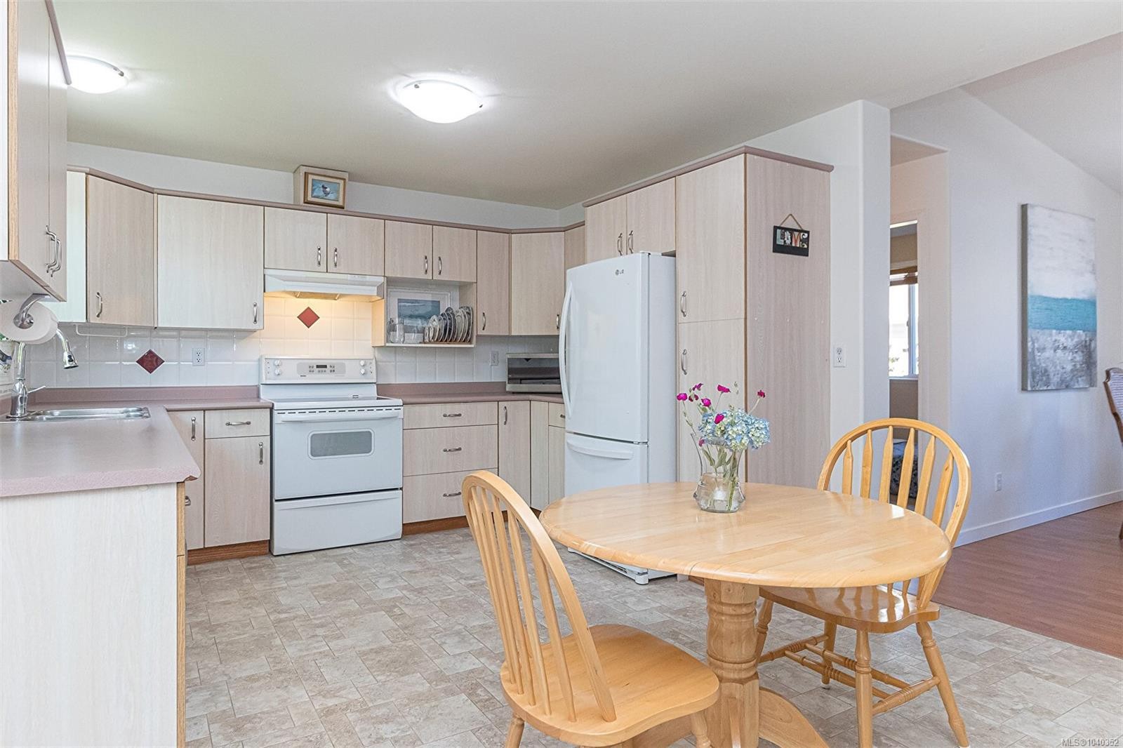 7 Eagle Lane, View Royal, BC