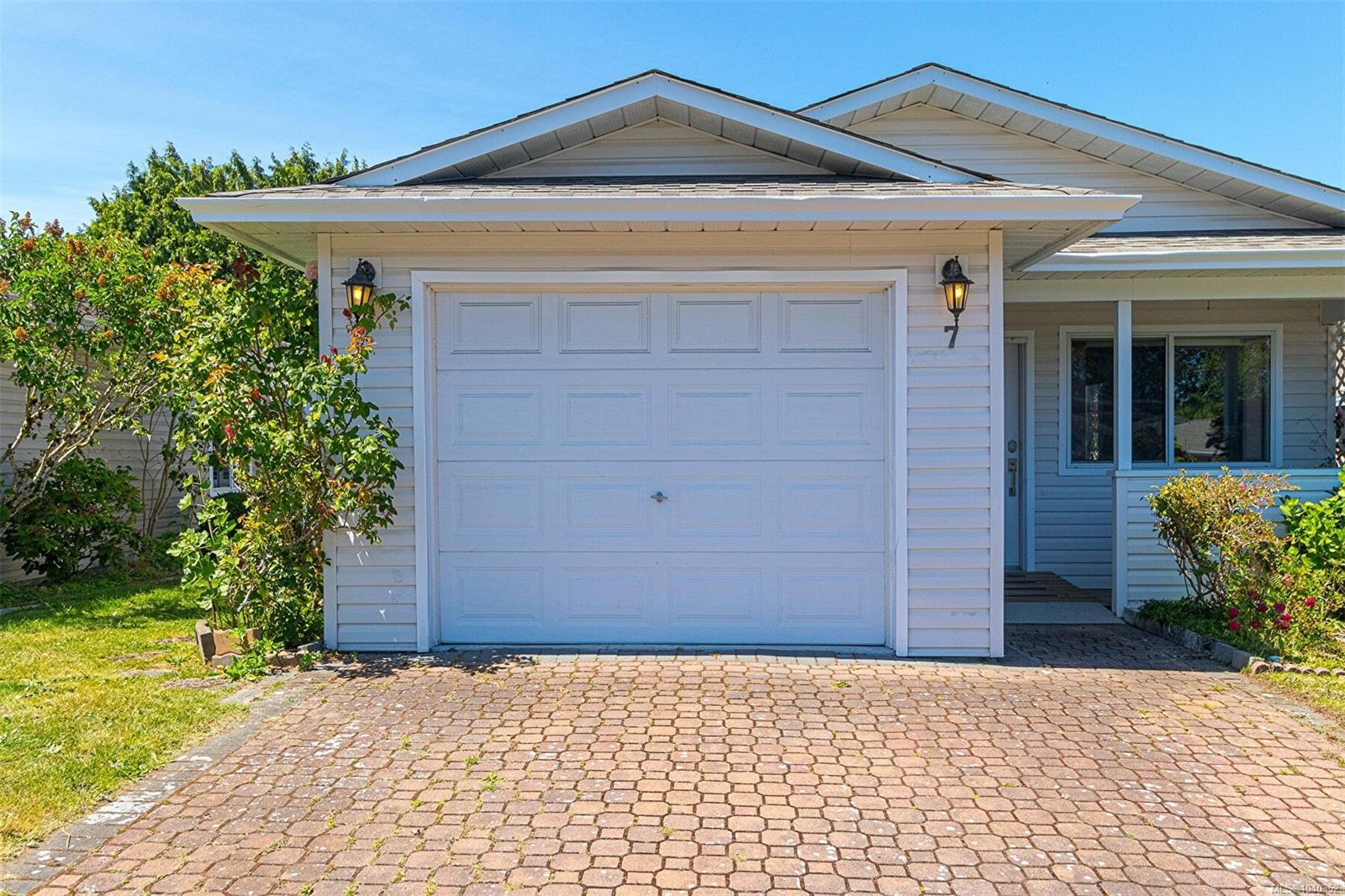 7 Eagle Lane, View Royal, BC