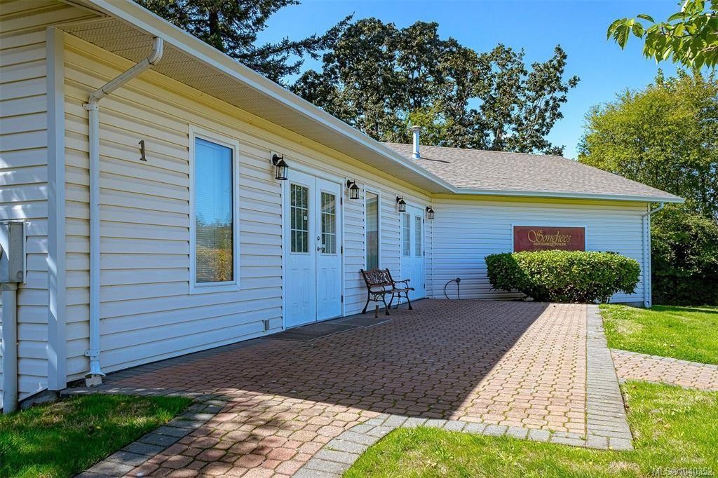 7 Eagle Lane, View Royal, BC