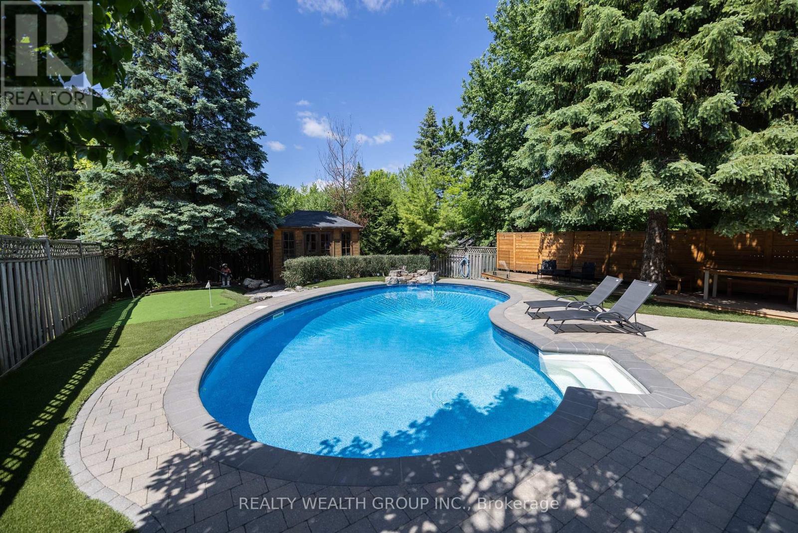 51 Haskell Crescent, Aurora, ON