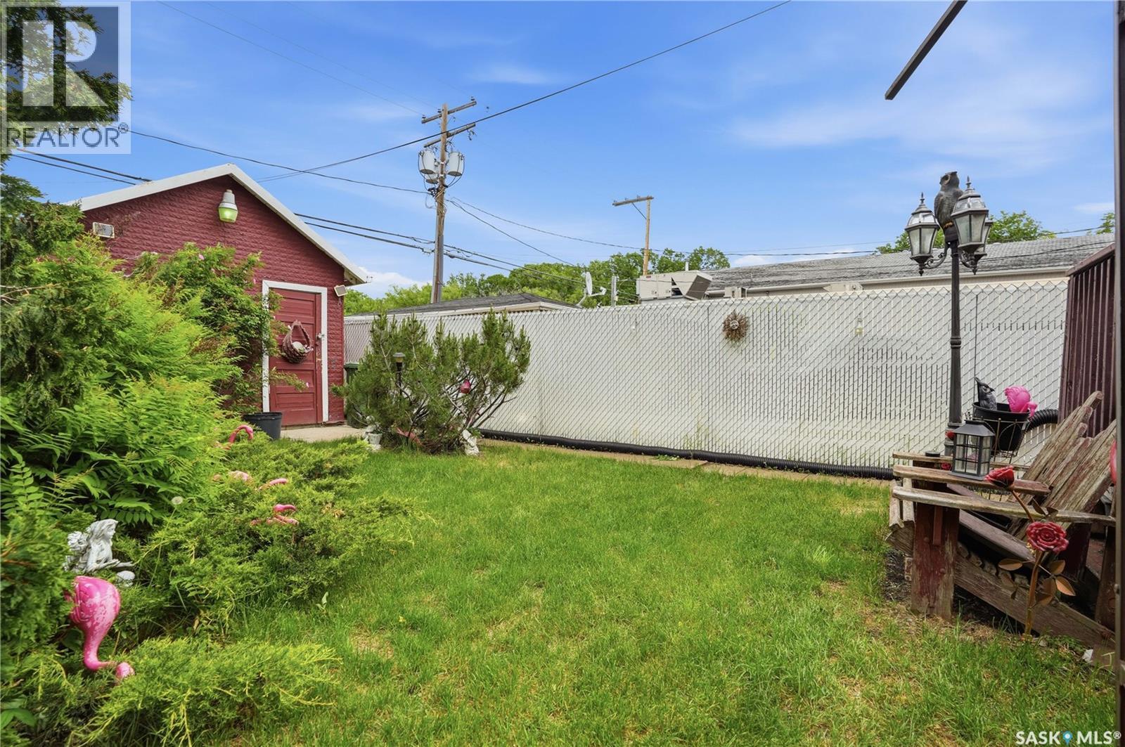 1320 Victoria Avenue, Regina, SK