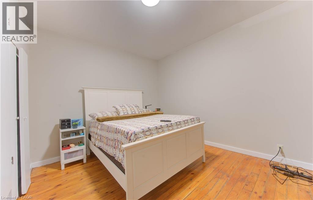 Unit 2: Bedroom - 233 Lancaster Street E, Kitchener, ON