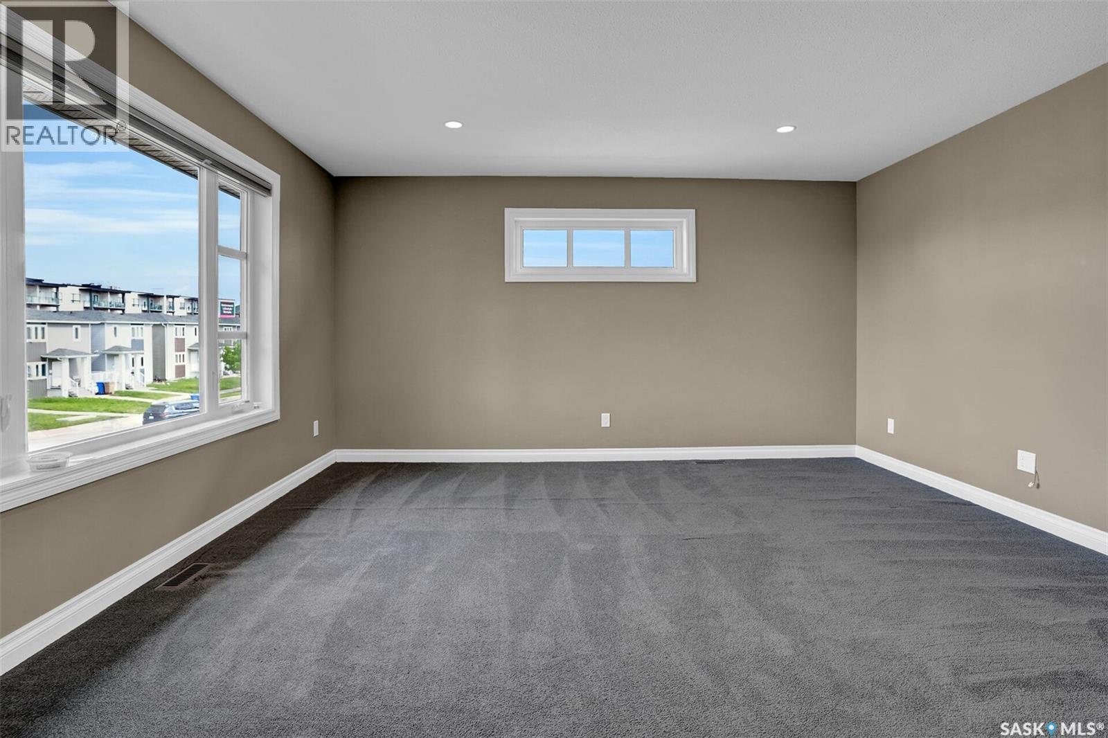 5460 Mckenna Crescent, Regina, SK