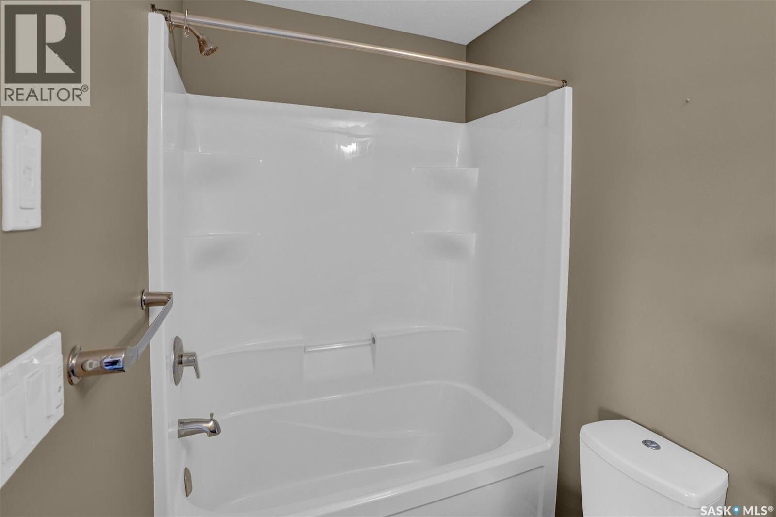 5460 Mckenna Crescent, Regina, SK