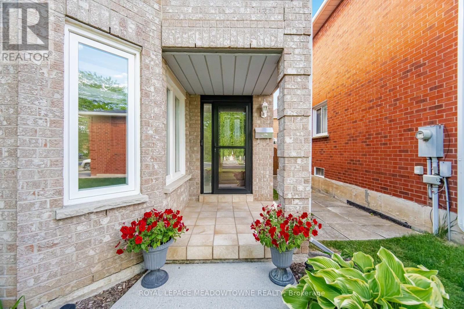 6240 Snowflake Lane Mississauga - 6240 Snowflake Lane, Mississauga, ON