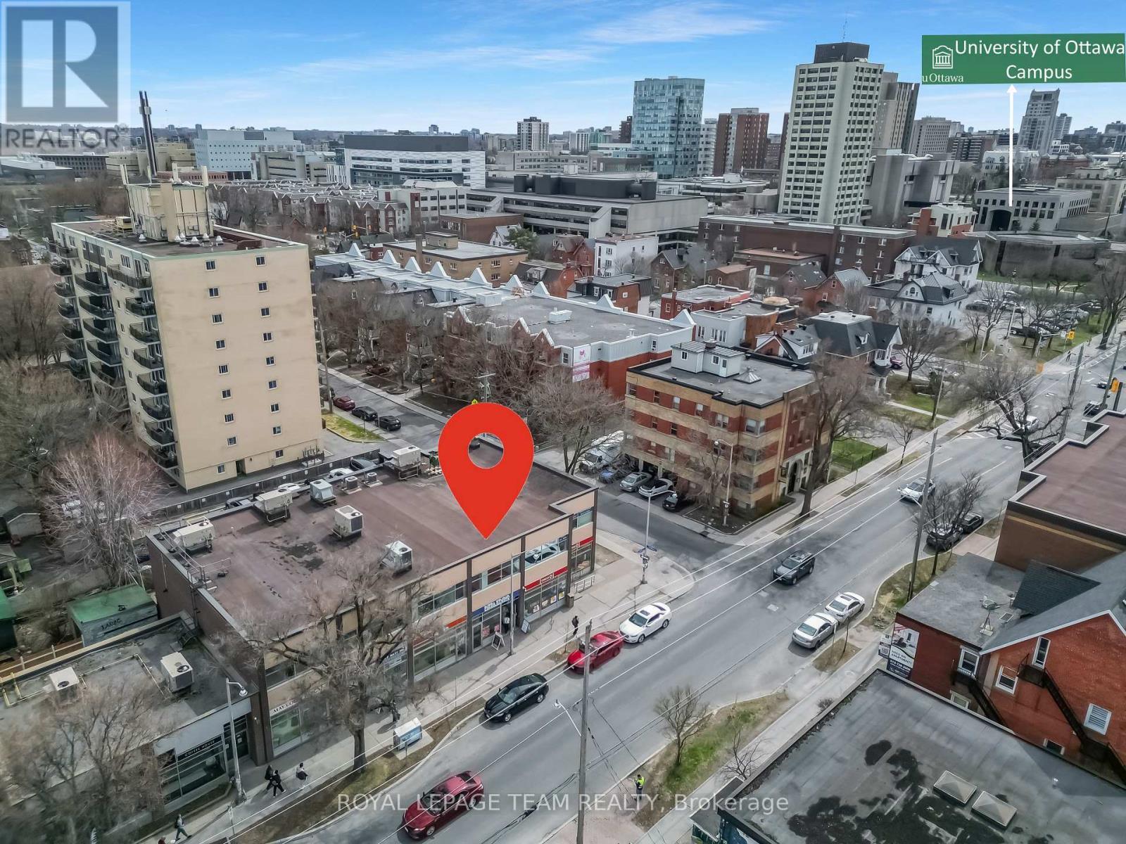218 Laurier Avenue E, Ottawa, ON
