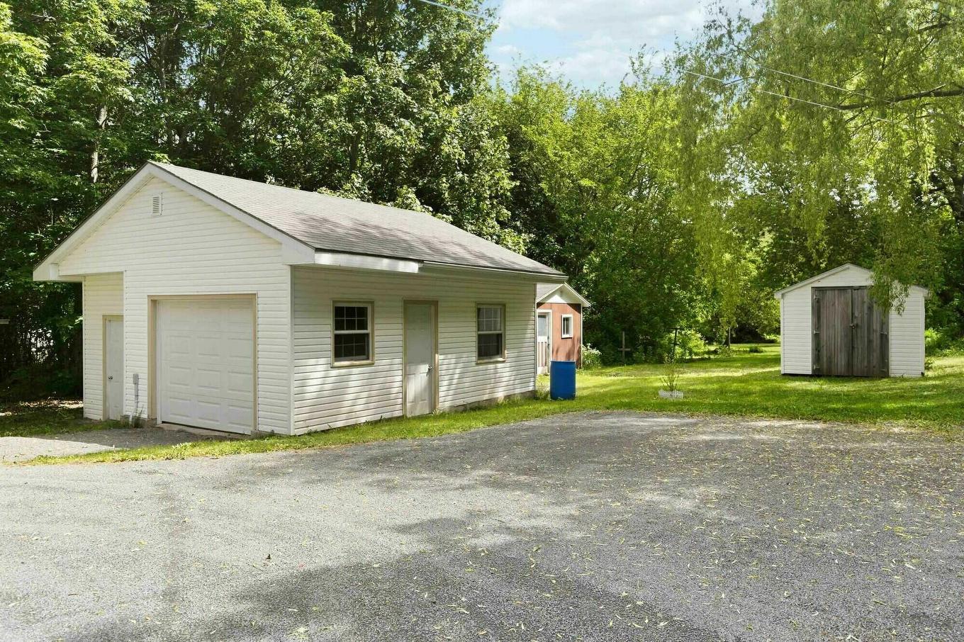260 Commercial Street, Berwick, NS